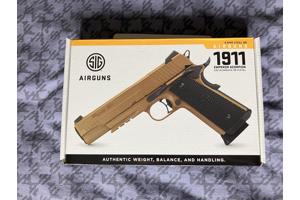 SIG Sauer 1911 Emperor Scorpion / 4,5 mm .177 CO2