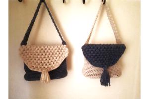 Zelf gehaakte tassen