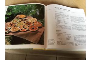 Boek ; koken in de open lucht (BBQ) LEKKERBEKKEN TOP