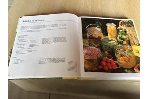 Boek ; koken in de open lucht (BBQ) LEKKERBEKKEN TOP