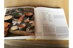 Boek ; koken in de open lucht (BBQ) LEKKERBEKKEN TOP