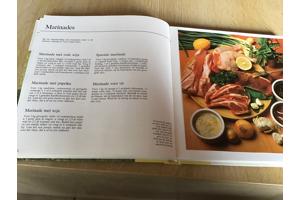 Boek ; koken in de open lucht (BBQ) LEKKERBEKKEN TOP