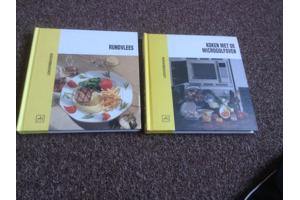 Boek ; koken in de open lucht (BBQ) LEKKERBEKKEN TOP