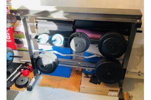 Te koop mooie gewichten en halters rek (z.g.a.n.)