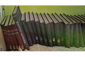 Spectrum encyclopedie 25 delen en grote atlas met 4 aanvullende delen