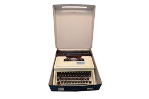 Olivetti Dora