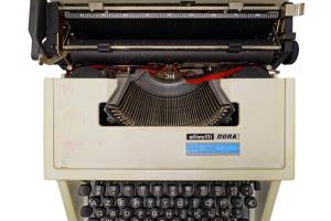 Olivetti Dora