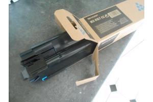 aangeboden een Sharp tonercartridge