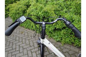 Stella elektrische fiets met midden motor