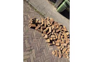 Rode klinkers getrommeld