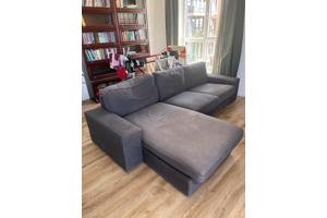 Grijze IKEA bank met lounge