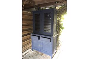 Vintage geverfde kast navy blue annie sloan