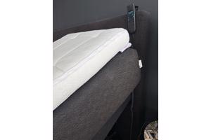 Swiss Sense bed 160x200 met motor