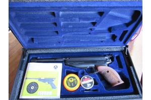 Feinwerkbau air pistol model 65 wedstrijd pistool