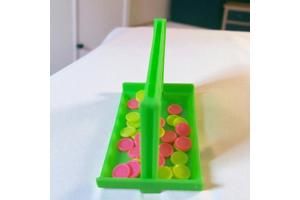 4 op een rij spel , groen mini formaat 7.5cm x 4,5cm