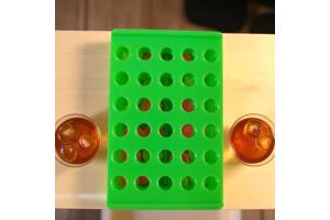 4 op een rij spel , groen mini formaat 7.5cm x 4,5cm