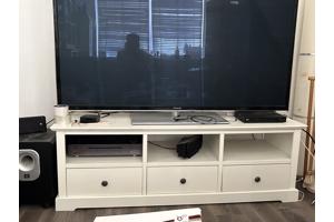 Tv-meubel, boekenkast en servieskast