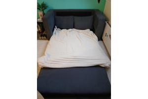 Zeer mooie 2 persoons slaapbank kleur antraciet/grijs.