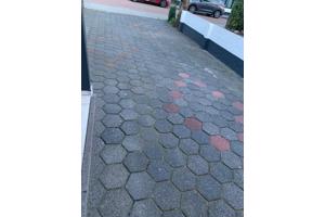 6 kantige opritstenen ca 60m2