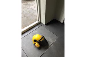 Zaaghelm met scherm en bescherming