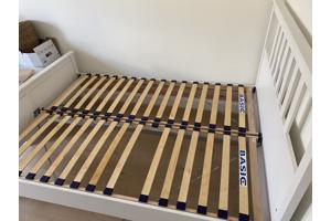 Wit ikea bed frame 140 cm