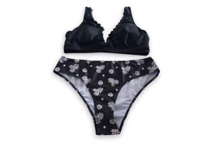 Bikini zwart met gele bloemetjes L