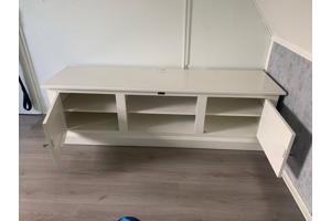 Witte Rivera Maisson tv meubel met opbergruimte.