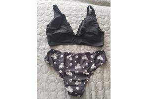 Bikini zwart met gele bloemetjes L