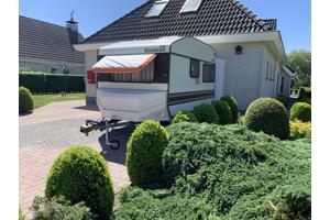 Caravan Knaus Azur 330