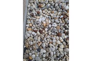 Grind, ongeveer 0,6 m3