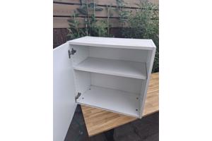4 ophangkasten, simpel op te hangen