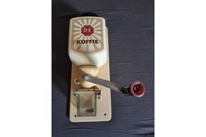 Complete  authentieke vintage wand koffiemolen