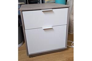 Ikea nachtkastje met 2 lades