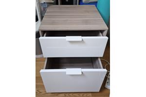 Ikea nachtkastje met 2 lades