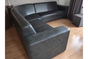 Ruime hoekbank antraciet/zwart