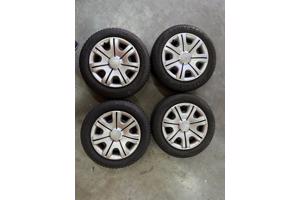 4 winter wielen Skoda Fabia maat 180/60R14, staal met wieldo