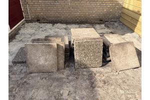 Gratis af te halen: diverse bestratingsmaterialen