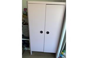 Kast voor kinderkamer
