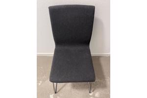 EETTAFEL + 4 STOELEN – WIT/ZWART/CHROOM