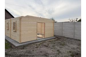 MAATWERK: blokhutten, woonunits, bijgebouwen.