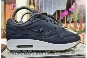 Nike Air Max 1 Jewel Anthracite Black maat 37,5 37.5
