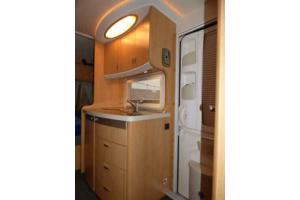HOBBY DE LUXE 400SF. VOORTENT, LUIFEL, MOVER