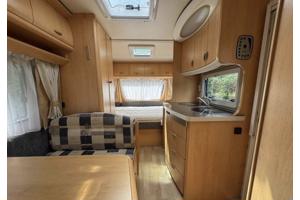HOBBY DE LUXE 400SF. VOORTENT, LUIFEL, MOVER