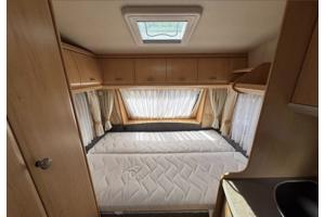 HOBBY DE LUXE 400SF. VOORTENT, LUIFEL, MOVER