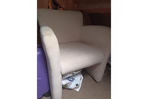 Stoelen beige stof