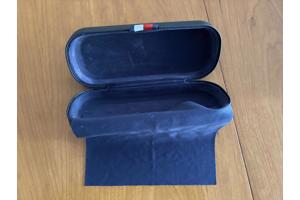 Nieuwe brilkoker Tommy Hilfiger bril koker brillenkoker