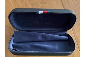 Nieuwe brilkoker Tommy Hilfiger bril koker brillenkoker