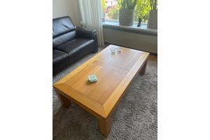 dressoir  tafel,  salon tafel , tv meubel  en planten tafel