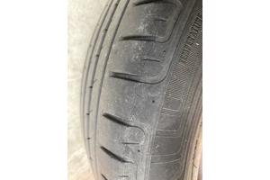 2x zomerbanden met velg 165/60 R14 75H vredestein