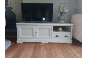 Tv meubel laag dressoir